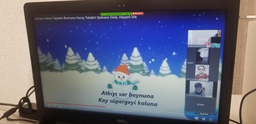 En Hizli Kardan Adam Yapalim Burnuna Havuc Takalim Sarkisi Indir